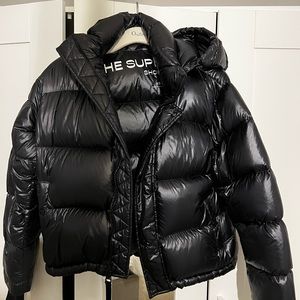Aritzia super puff black shorty puffer jacket